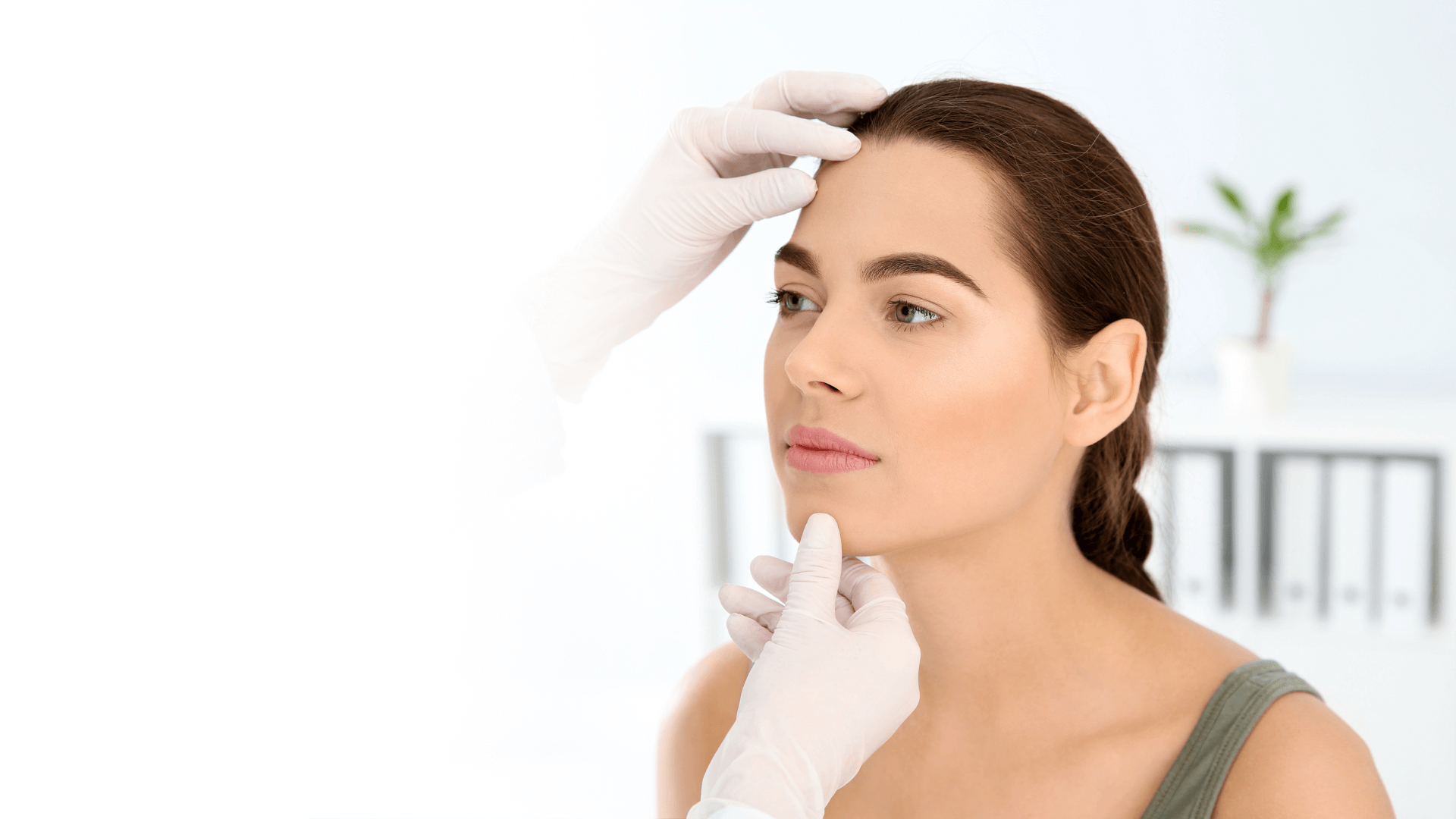Woman having a cosmetic treatment 